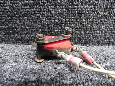 0348B07 Piper PA44-180 Gear Warning Switch