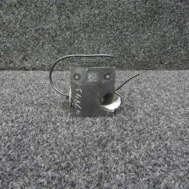47843-001 Piper PA-31T Bracket Map Light RH (C20)
